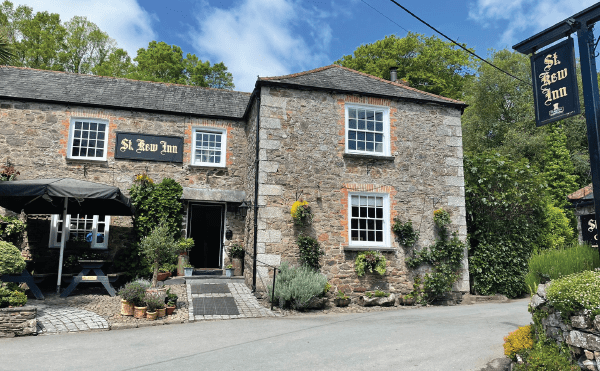 Exterior of St Kew Inn